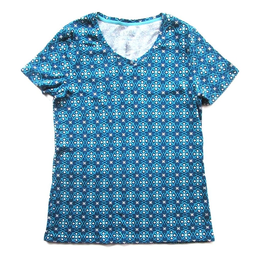 Croft & Barrow Women Classic T-Shirt Blue/White Geometric Print V-neck Cotton